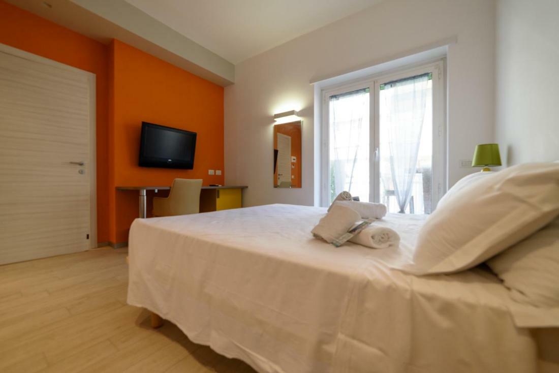 Affittacamere Sunset Lido di Ostia Zewnętrze zdjęcie